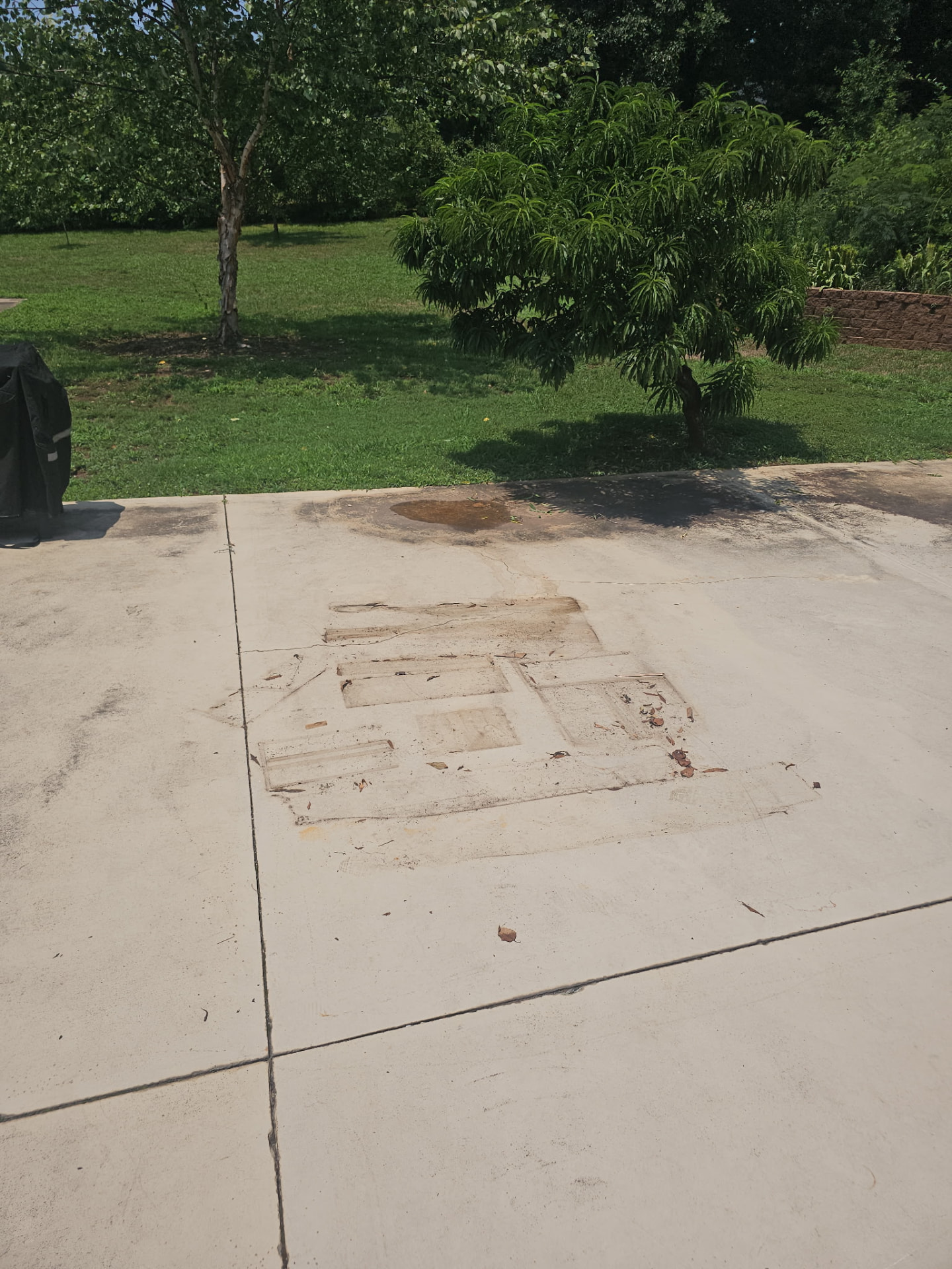 Driveway Debris & Furniture Haul-Away — after